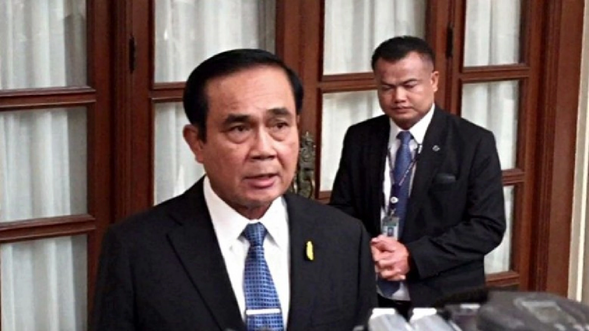 "บิ๊กตู่" เผยปรับครม.ไม่เปลี่ยนทีมศก. ไม่ปรับโครงสร้างคสช.