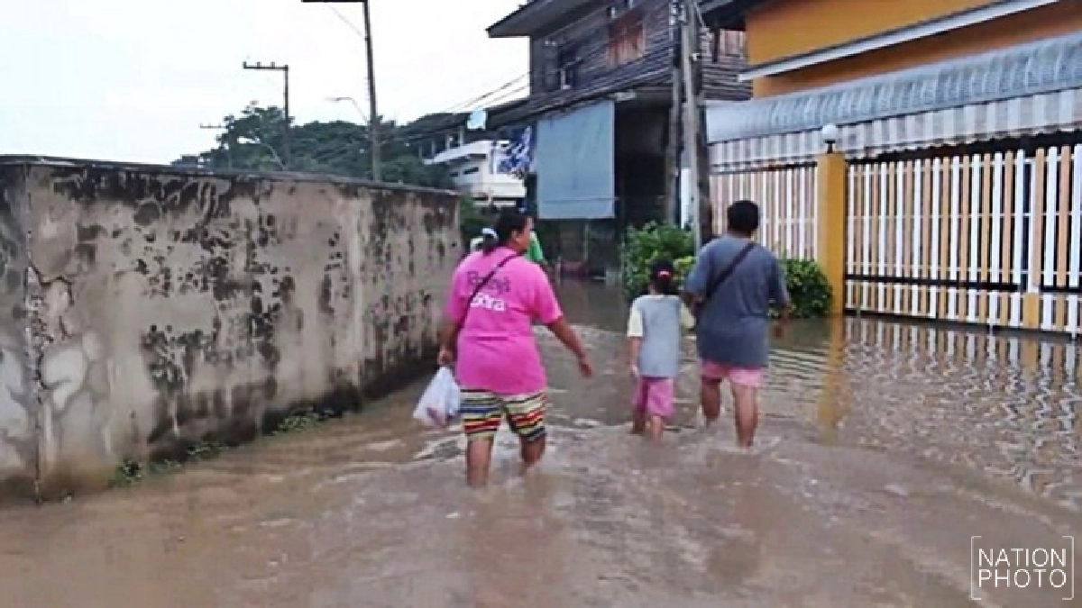สถานการณ์น้ำท่วมในจ.เพชรบุรี สถานการณ์น้ำท่วมในจ.เพชรบุรี