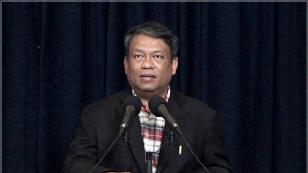 "วัชระ" แนะ "บิ๊กตู่" ปรับปรุงตัว  อย่าฟิวส์ขาดรายวัน