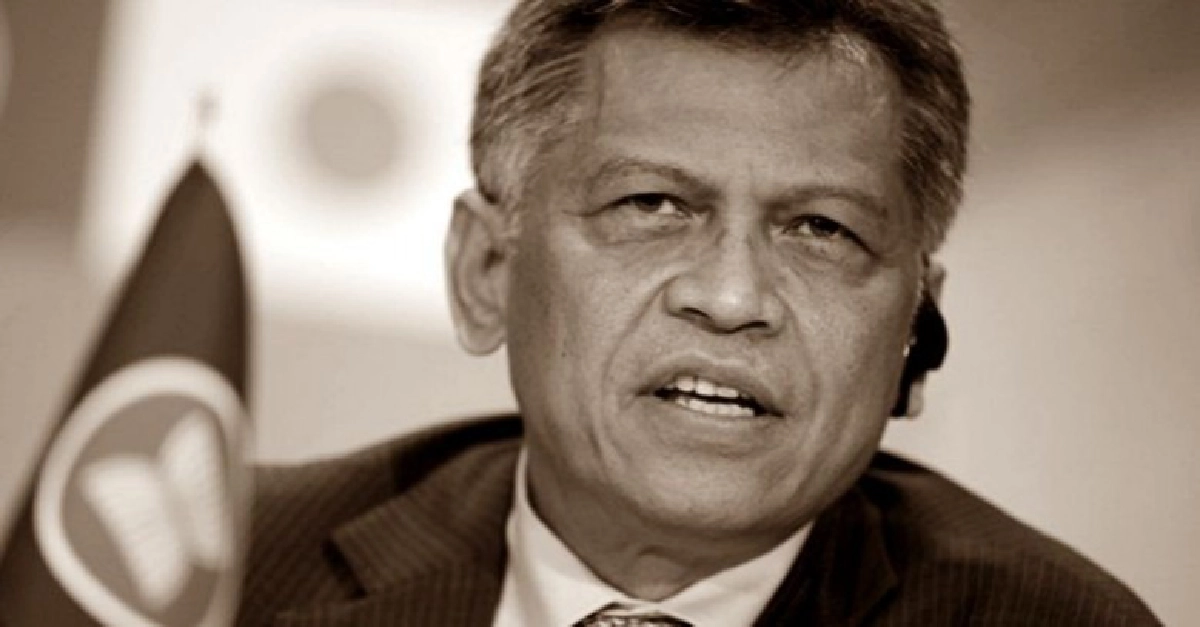 "สุรินทร์" ผู้มีคุณูปการต่อการต่างประเทศไทย