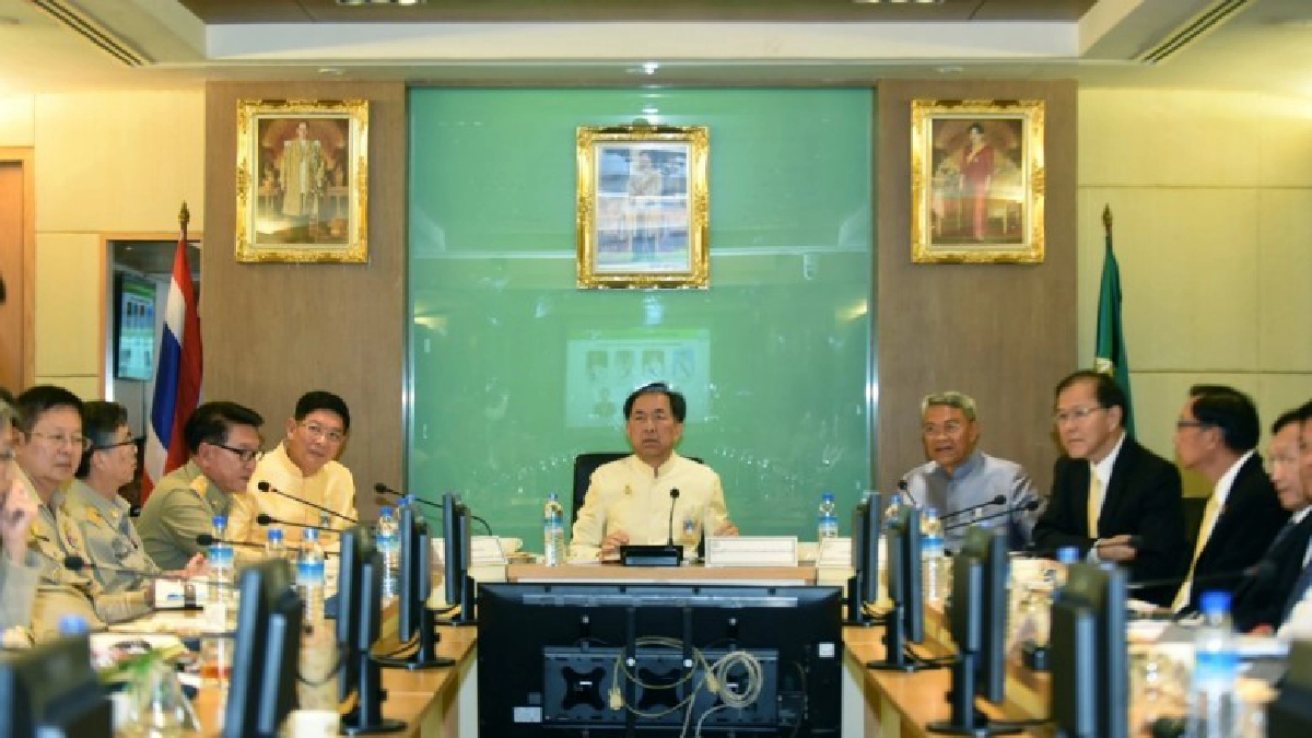  "กฤษฎา" มอบนโยบาย  3 ต.ให้ผู้บริหารกระทรวงเกษตรฯ 