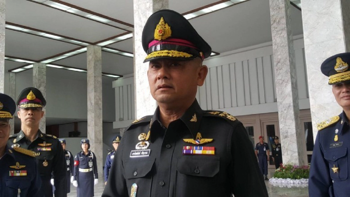 ผบ.ทสส.ปรับปรุง "ธำรงวินัย" เผย ผลสอบ"น้องเมย"คืบ ผบ.ทสส.ปรับปรุง "ธำรงวินัย" เผย ผลสอบ"น้องเมย"คืบ