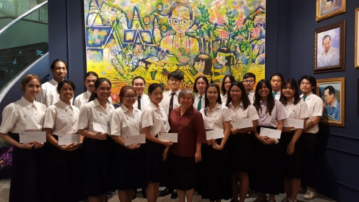 โอกาสของเด็กศิลป์เรียนดีแต่ขาดแคลน