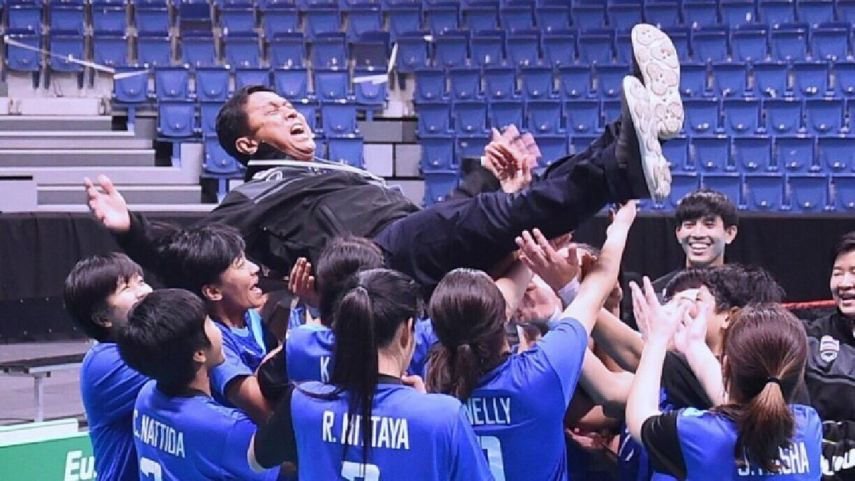 ฟลอร์บอลสาวไทย ยึดอันดับ 13 โลก