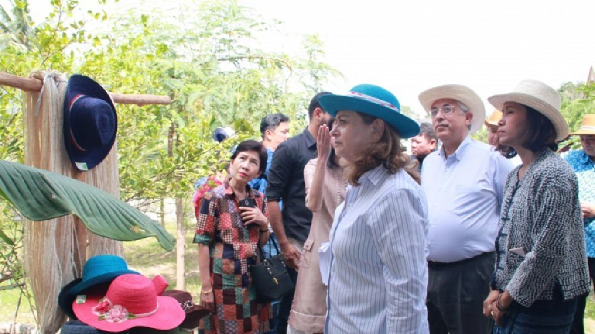 ทูตอิสราเอล ปลื้มโครงการตามพระราชประสงค์หุบกระพง