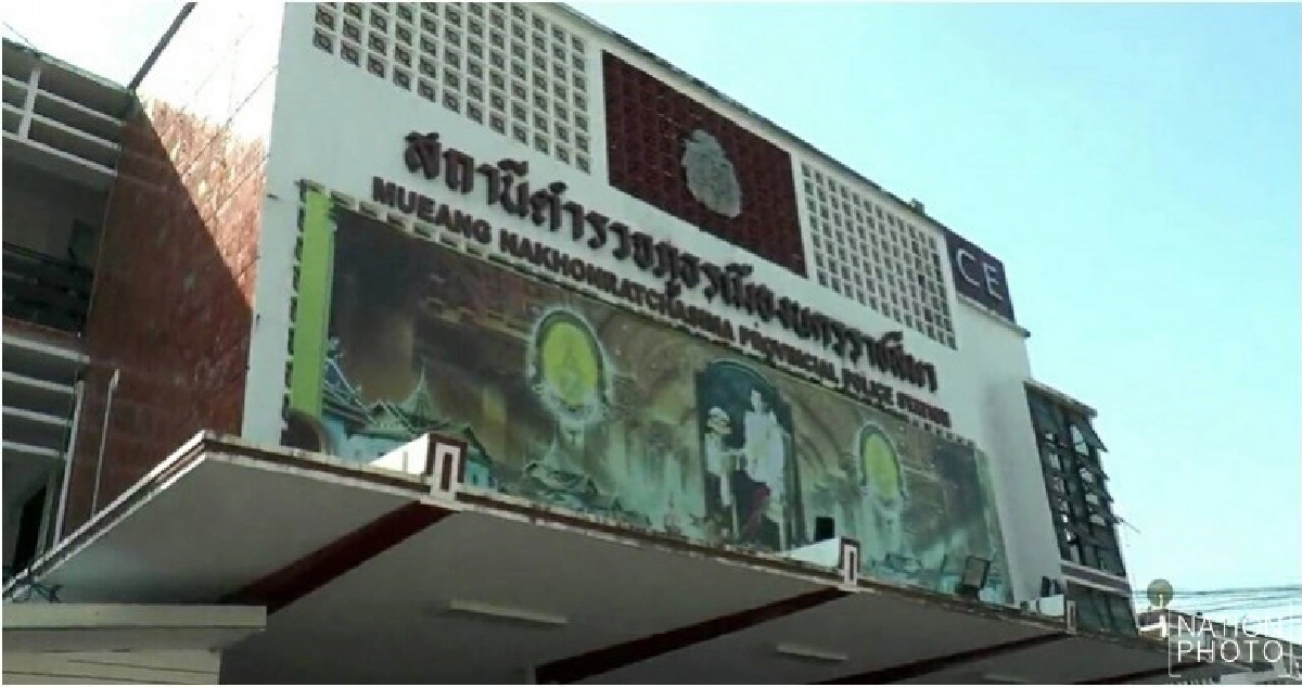 สั่งดำเนินคดีหนุ่มใหญ่เมาท้าต่อยตำรวจ! สั่งดำเนินคดีหนุ่มใหญ่เมาท้าต่อยตำรวจ!