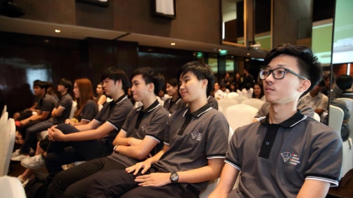 2 นิสิต จุฬาฯ คว้ารางวัลนักออกแบบรุ่นใหม่