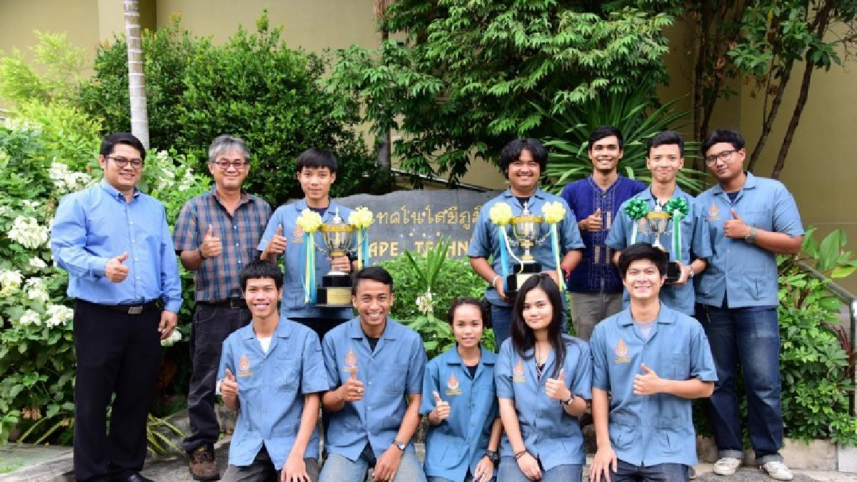 จัดสวน ธัญบุรี คว้ารางวัลพระราชทาน