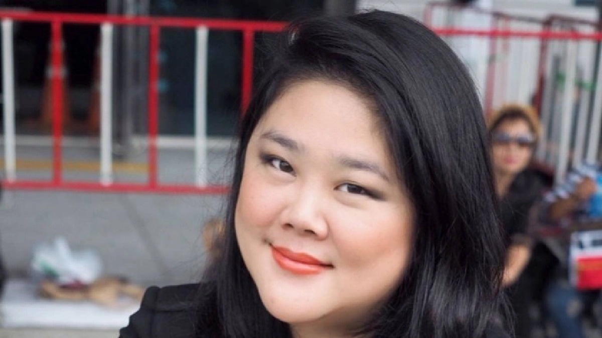 หลาน"แม้ว"จี้รัฐบาลปลดล๊อกการเมือง 