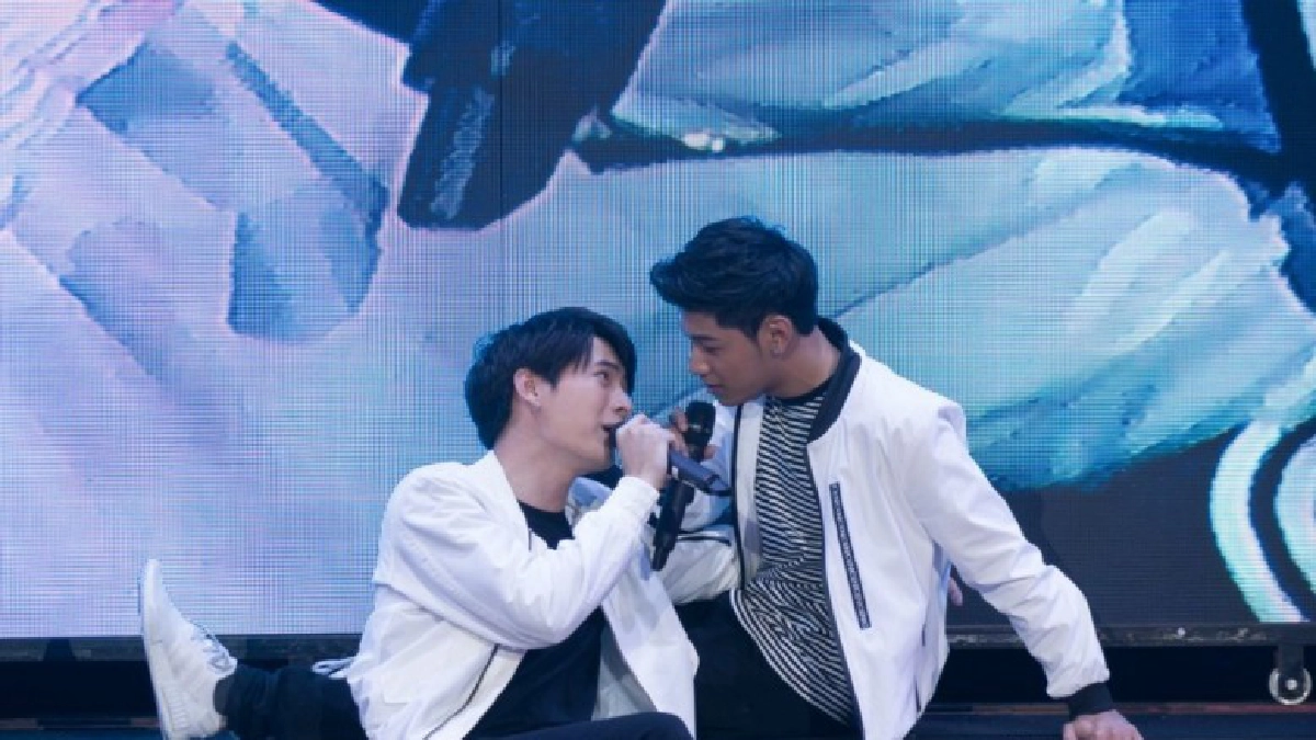 'คริส' ไม่กล้าเล่นเลิฟซีนคนอื่นนอกจาก 'สิงโต' 'คริส' ไม่กล้าเล่นเลิฟซีนคนอื่นนอกจาก 'สิงโต'