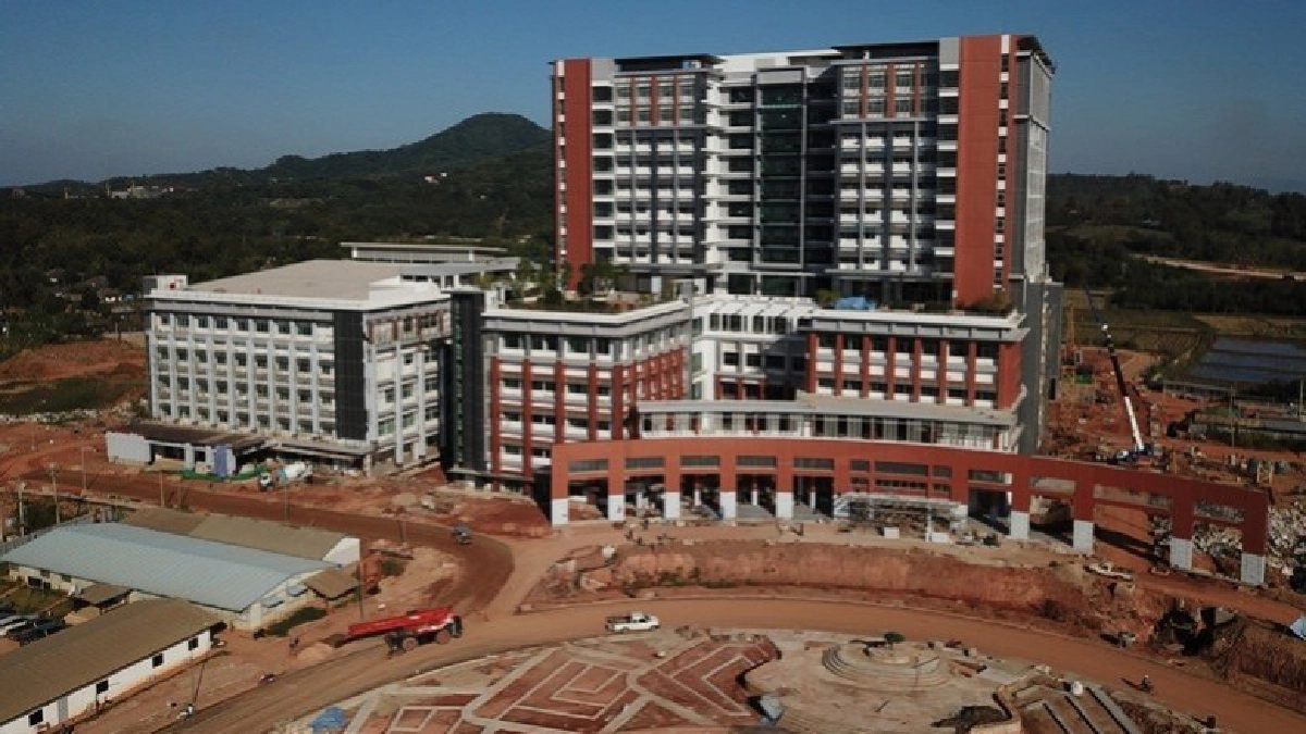 ไม่มีผู้ป่วยคนใดถูกปฎิเสธการรักษาเพราะความยากจน