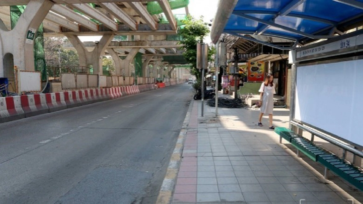 ถนนพหลโยธิน ให้มันโล่งอย่างนี้สิ (ภาพชุด) ถนนพหลโยธิน ให้มันโล่งอย่างนี้สิ (ภาพชุด)