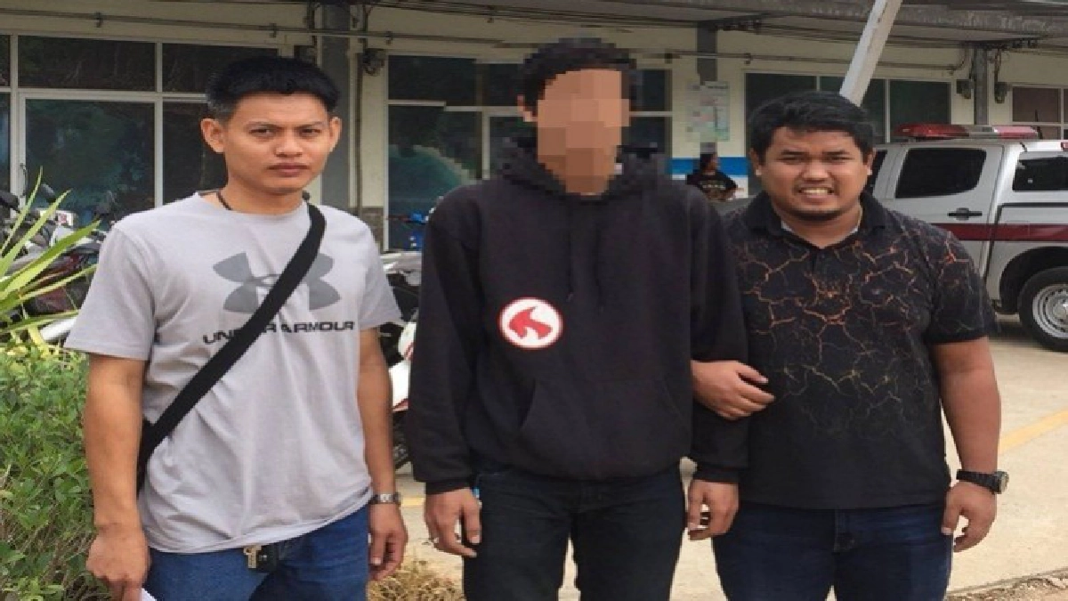 ตร.รวบขาโจ๋หนีคดีรุมโทรมสาวมัธยม7ปี ตร.รวบขาโจ๋หนีคดีรุมโทรมสาวมัธยม7ปี