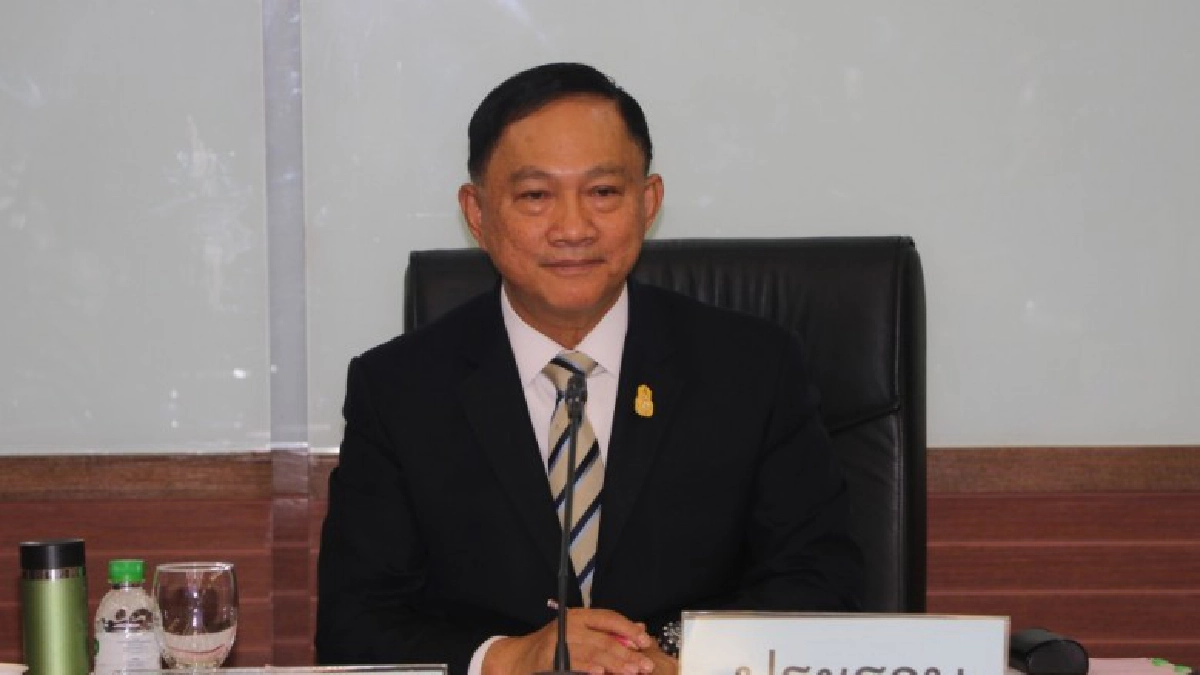 รมว.แรงงาน ส่งสารอวยพรปีใหม่นายจ้าง ลูกจ้าง