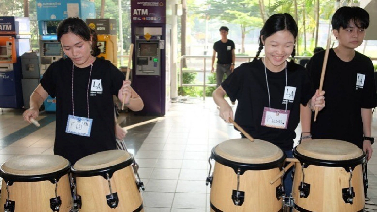 เปิดบ้านต้อนรับน้องใหม่ เรียนรู้ชีวิตมหาวิทยาลัย