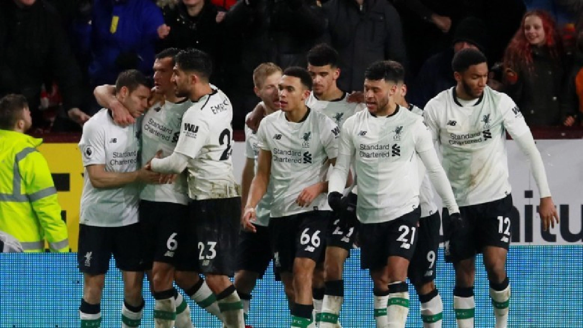 "ลิเวอร์พูล"บุกเฉือน"เบิร์นลีย์"2-1ฟุตบอลพรีเมียร์ลีก