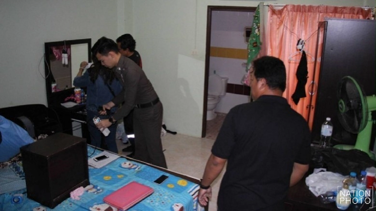 ตร.ตรวจห้องพักสาว18ไลฟ์สดดิ่งเจ้าพระยา ตร.ตรวจห้องพักสาว18ไลฟ์สดดิ่งเจ้าพระยา