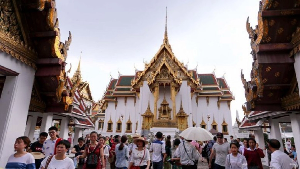 ชมความงามวัดพระแก้ว-พระบรมมหาราชวัง (ภาพชุด)