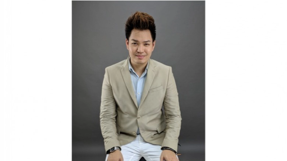 หล่อ เก่ง แถมใจดีอีกต่างหาก หล่อ เก่ง แถมใจดีอีกต่างหาก