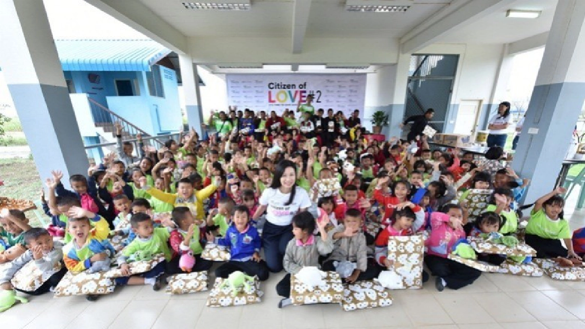 เด็กด้อยโอกาส 500 คนมีความสุขมาก