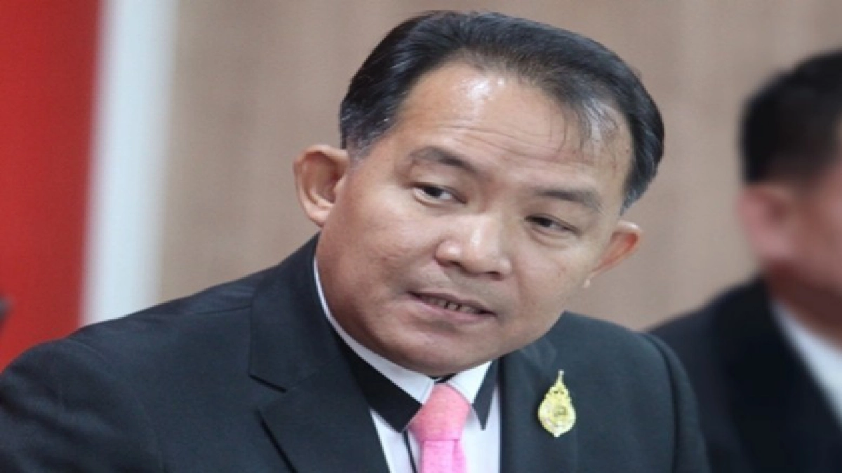 พรุ่งนี้ ศรีสุวรรณ ร้อง "บิ๊กตู่" ส่งศาล รธน.ตีความร่าง ปปช.