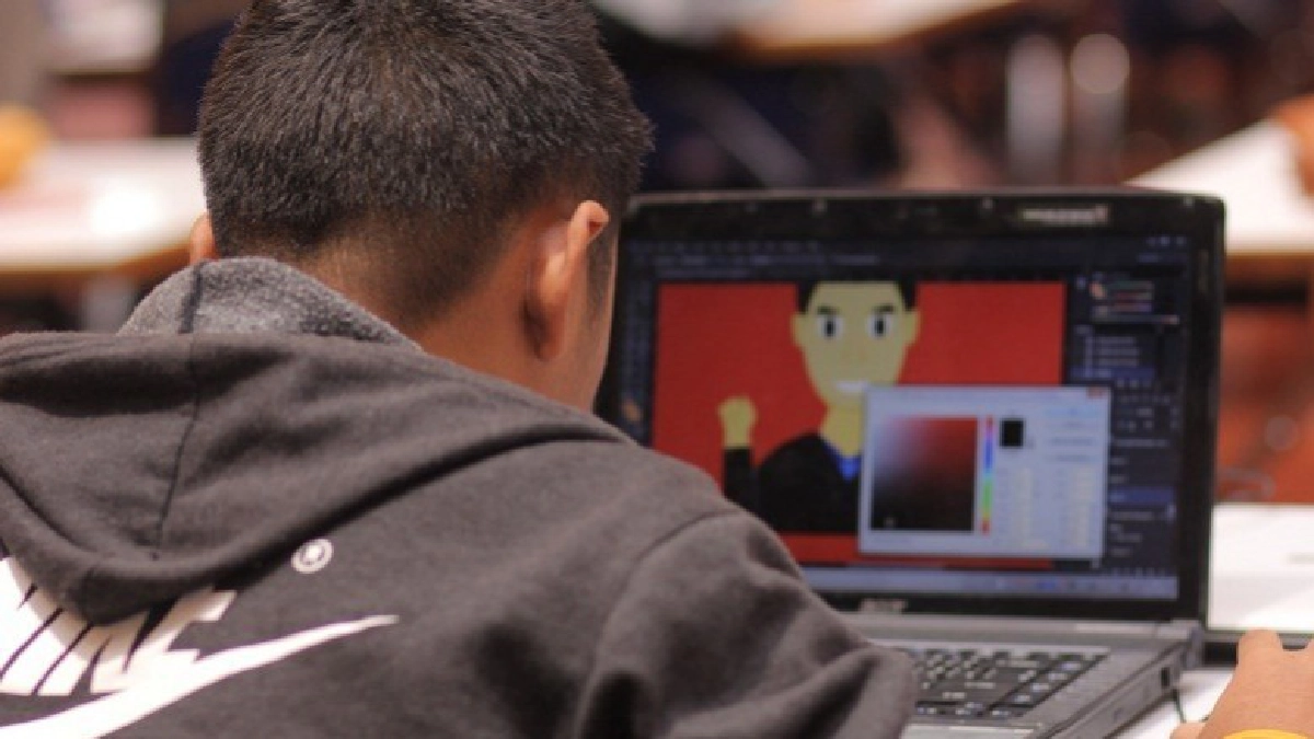 ปั้นเด็กไอซีที ก้าวสู่ศตวรรษที่ 21 ปั้นเด็กไอซีที ก้าวสู่ศตวรรษที่ 21