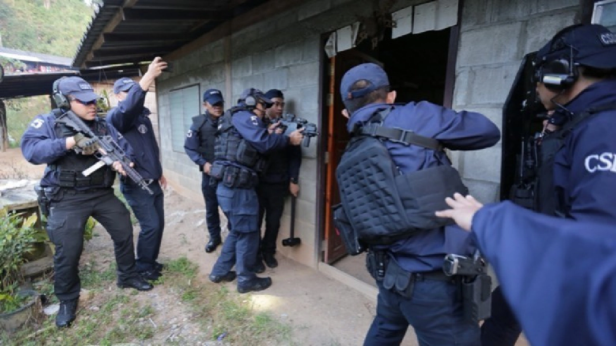 กองปราบฯลุยค้นบ้านชาวเขา 3 อำเภอเชียงใหม่