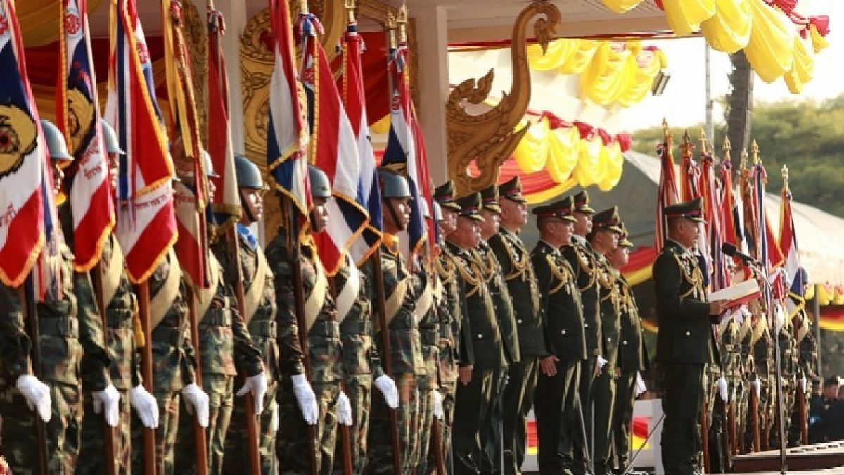 "บิ๊กตู่" ให้กำลังใจ กำลังพล "วันกองทัพไทย" 