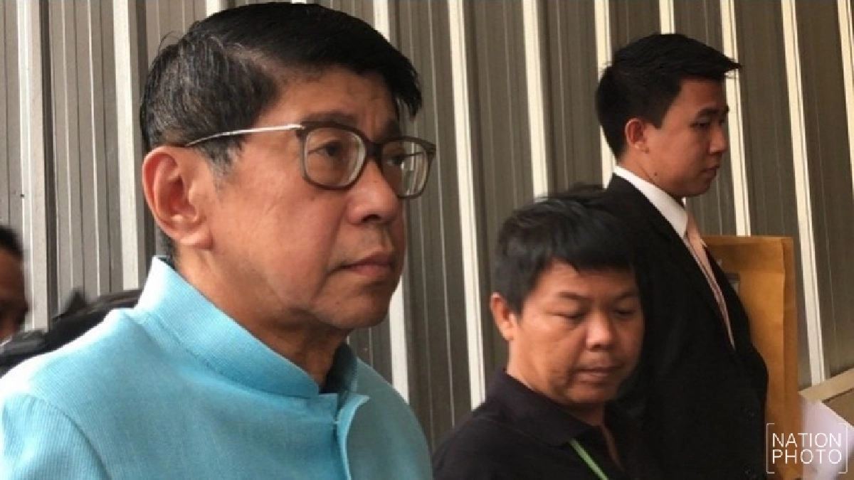 "วิษณุ" แย้มอาจจะเลื่อนเลือกตั้ง 1 เดือน "วิษณุ" แย้มอาจจะเลื่อนเลือกตั้ง 1 เดือน