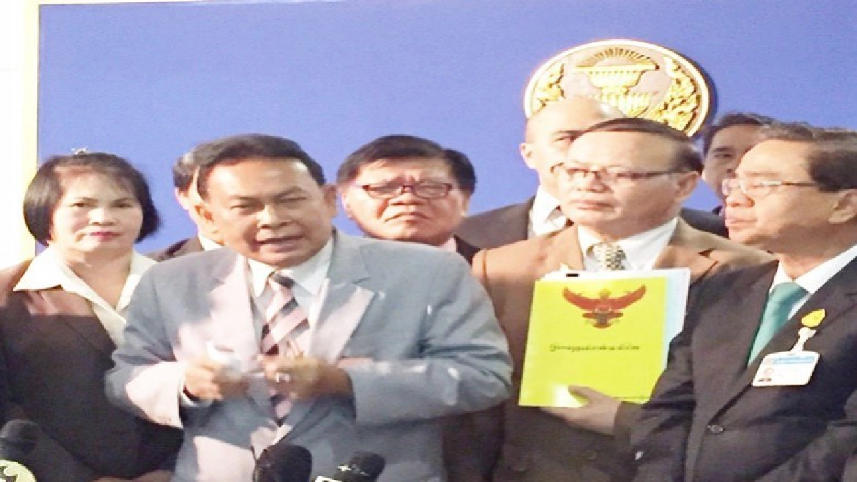 ยื่นสนช.ทบทวนกม.เลือกตั้ง ยื่นสนช.ทบทวนกม.เลือกตั้ง