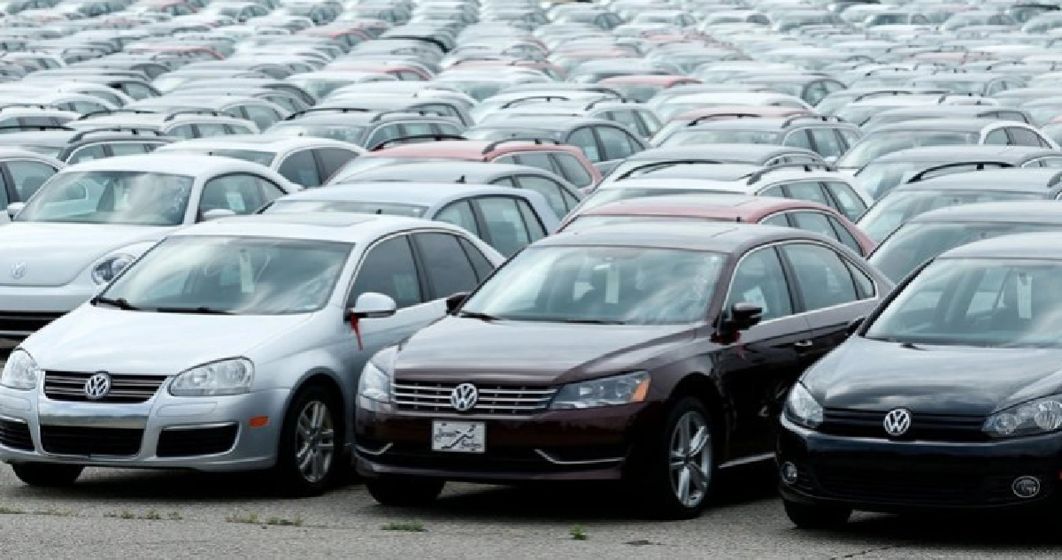 เผยค่ายรถเยอรมันทดลองไอเสียกับลิงและคน