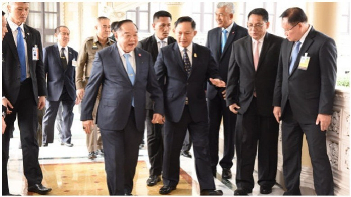 "บิ๊กป้อม"ย้ำพิสูจน์สัญชาติแรงงานต่างด้าวโปร่งใส "บิ๊กป้อม"ย้ำพิสูจน์สัญชาติแรงงานต่างด้าวโปร่งใส