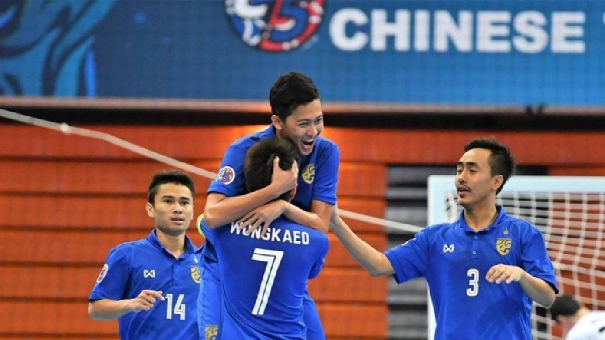 "โต๊ะเล็กไทย"ถล่ม คีร์กิซฯ8-1ลิ่วรอบ8ฟุตซอลชิงแชมป์เอเชีย "โต๊ะเล็กไทย"ถล่ม คีร์กิซฯ8-1ลิ่วรอบ8ฟุตซอลชิงแชมป์เอเชีย