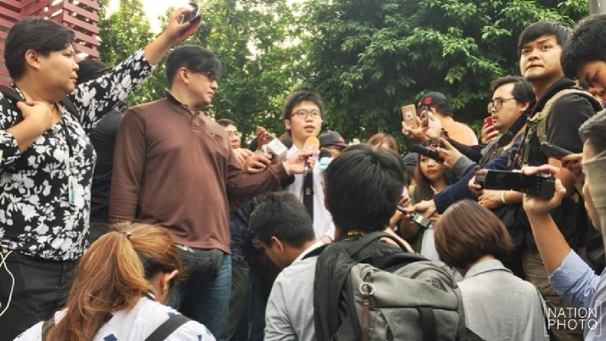 4 แกนนำ MBK39 เข้ารายงานตัวตามเรียกแล้ว !!