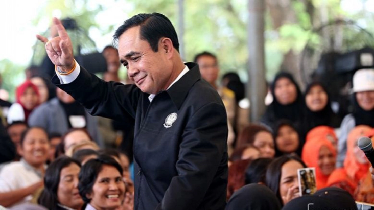 "บิ๊กตู่" แต่งเพลง "ใจเพชร" เป็นกำลังใจให้คนทำดี "บิ๊กตู่" แต่งเพลง "ใจเพชร" เป็นกำลังใจให้คนทำดี