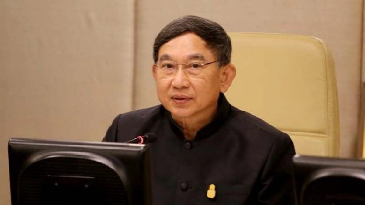 "ประจิน" ยัน รัฐบาล-คสช. ไม่คิดจำกัดสิทธิปชช. "ประจิน" ยัน รัฐบาล-คสช. ไม่คิดจำกัดสิทธิปชช.