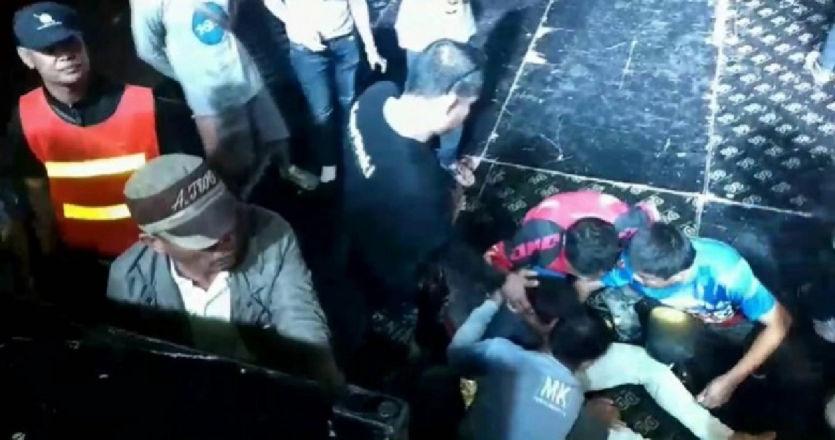 เวทีรำวงชื่อดังพังเจ็บหลายราย