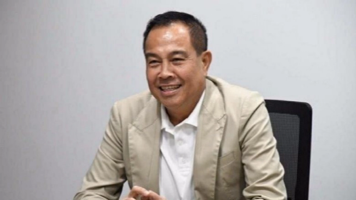 เรียก"สมยศ"แจงยืม 300 ล้านก่อนตรุษจีน เรียก"สมยศ"แจงยืม 300 ล้านก่อนตรุษจีน