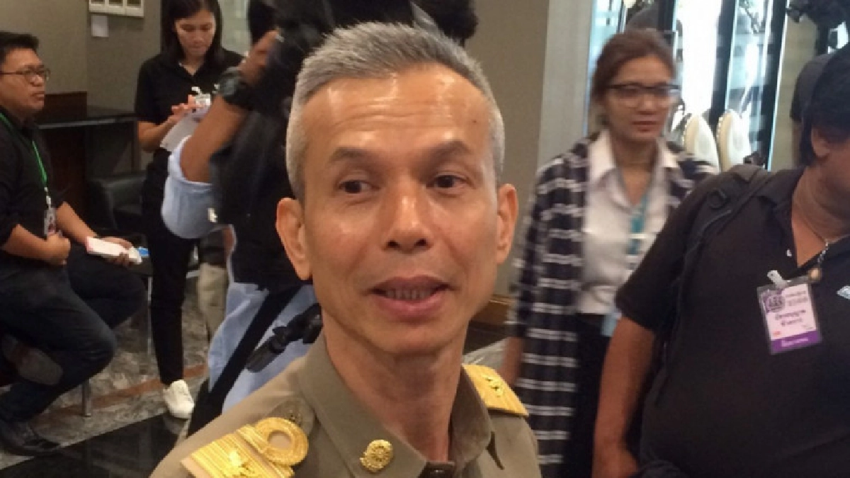 รถตู้นำคณะผอ.พศ. ชนจยย.ชาวเมียนมาร์ดับ!! 