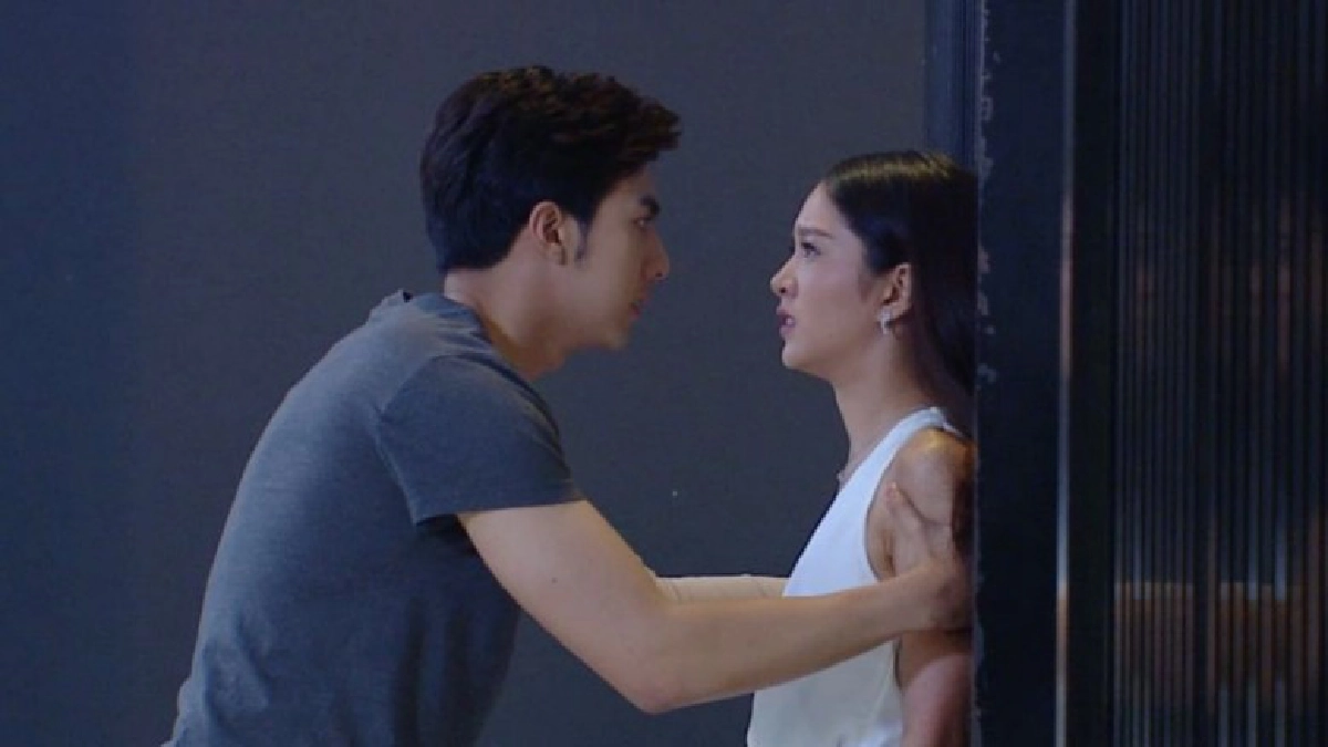 เรื่องย่อ ' ทานตะวันจันทร์วาด' ตอนที่11-12 เรื่องย่อ ' ทานตะวันจันทร์วาด' ตอนที่11-12