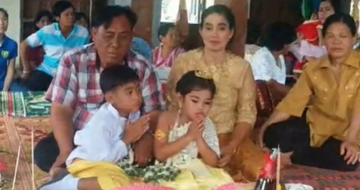 จัดงานแต่งลูกฝาแฝดชาย-หญิงเพื่อความเป็นสิริมงคล