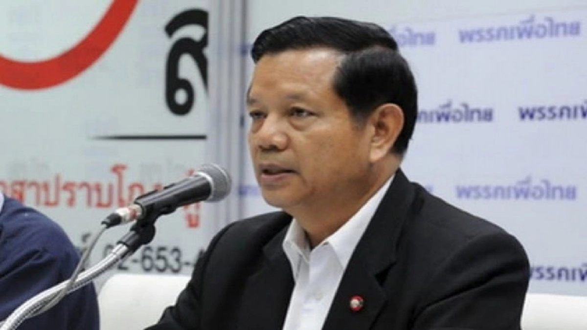 "เพื่อไทย" จี้ นายกฯ-ครม. แสดงสปิริต หลัง 4 ปี บริหารเหลว "เพื่อไทย" จี้ นายกฯ-ครม. แสดงสปิริต หลัง 4 ปี บริหารเหลว