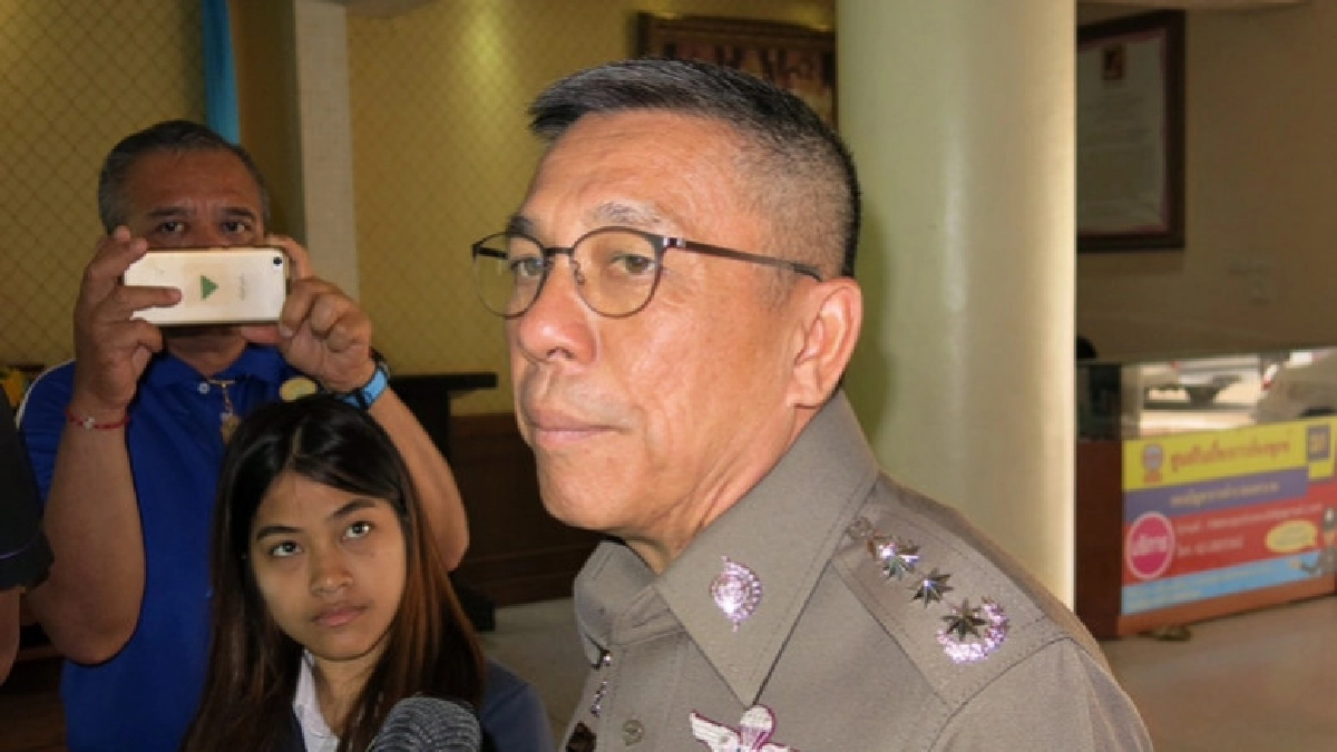 ผบช.น.ชี้ตร.ต่อแถวรับอั่งเปาไม่ผิดอาญาแต่อาจผิดวินัย