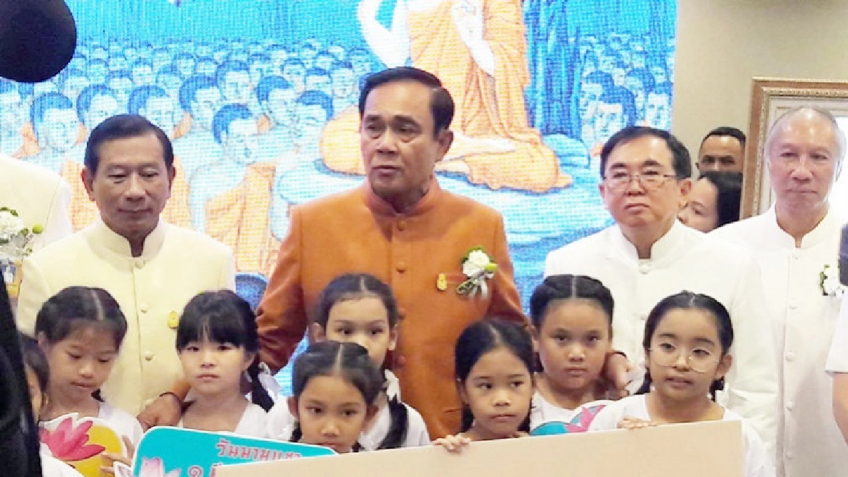 "นายกฯ"แฉอาจารย์หนุนนศ.เคลื่อนไหว