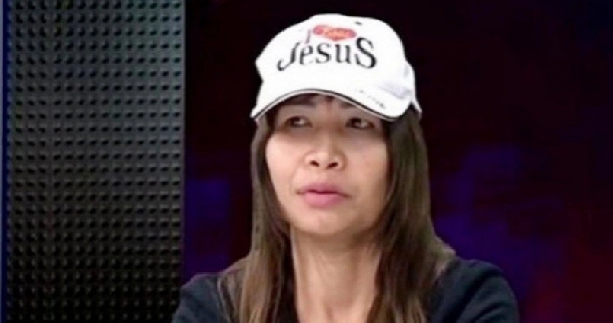 “แม่แอ๋ม”ขึ้นศาลสู้คดีฆ่าหั่นศพลูกสาว “แม่แอ๋ม”ขึ้นศาลสู้คดีฆ่าหั่นศพลูกสาว