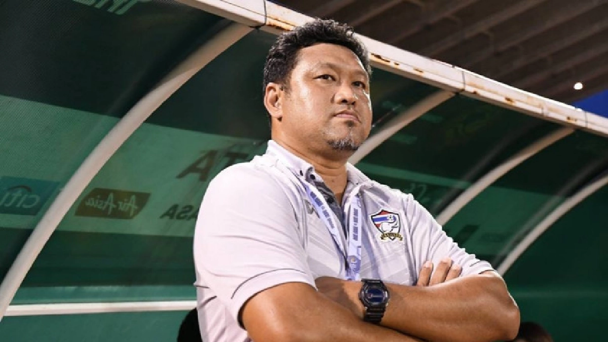 “โค้ชโย่ง" ต้องสร้างทีมใหม่? “โค้ชโย่ง" ต้องสร้างทีมใหม่?