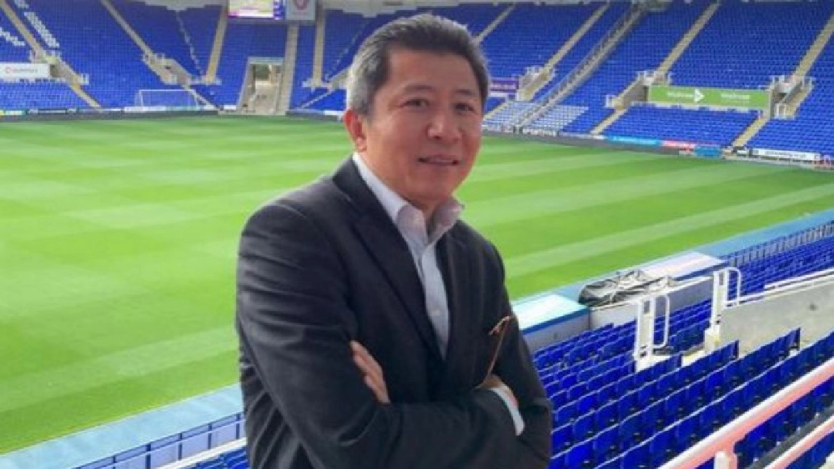 กลุ่มทุนไทยซื้อทีม"อ็อกซ์ฟอร์ด ยูไนเต็ด" กลุ่มทุนไทยซื้อทีม"อ็อกซ์ฟอร์ด ยูไนเต็ด"