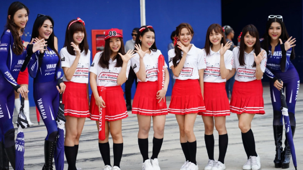 แอบมอง และส่งใจให้ BNK48 ที่บุรีรัมย์ แอบมอง และส่งใจให้ BNK48 ที่บุรีรัมย์