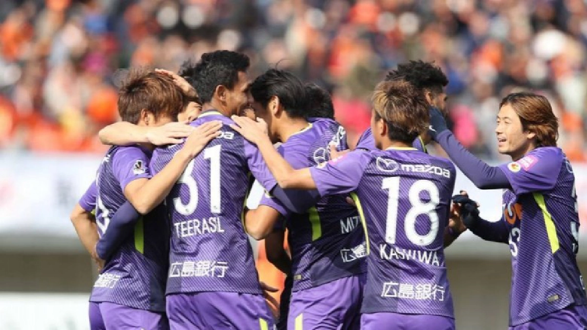 "มุ้ย"ตัวจริงนัดที่2!! ซานเฟรซเซบุกเฉือนอูราวะ 2-1 "มุ้ย"ตัวจริงนัดที่2!! ซานเฟรซเซบุกเฉือนอูราวะ 2-1