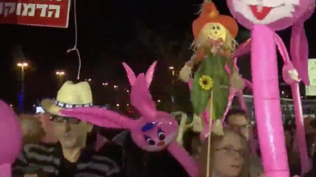 "ชาวอิสราเอล" ชุมนุมขับไล่นายกฯ